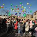 Dzieciaki z SP 5 wypuściły 100 balonów w ramach akcji UNICEF