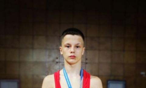 Wiktor Wójcik wygrał kategorię do 50 kg wśród kadetów