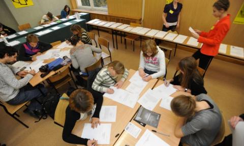 Co roku maraton pisania listów odbywa się w szkole w Piątkowisku