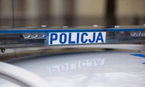 Policjanci szukają kierowcy, który potrącił pieszego w Pabianicach i uciekł