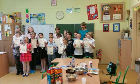 Laureaci konkursu z języka angielskiego ze Szkoły Podstawowej w Pawlikowicach Zycie Pabianic