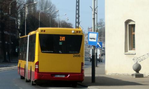 Autobusem po Pabianicach z kierowcą, który nie zna Pabianic