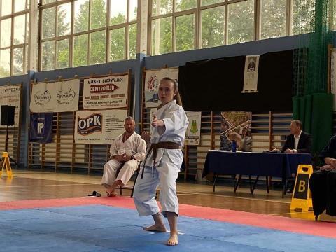 Wiktoria Nowak wystartuje w mistrzostwach Polski w karate Życie Pabianic