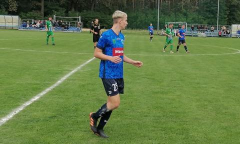 Szymon Papuga otworzył wynik meczu GKS Ksawerów Życie Pabianic
