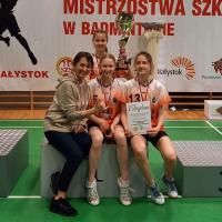 Wicemistrzynie Polski w badmintonie - drużyna II LO w Pabianicach Życie Pabianic