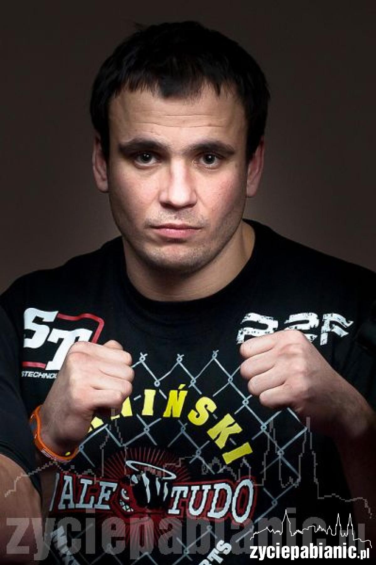 <b>Tomasz Janiak</b>, trener i zawodnik MMA | foto: zbiory prywatne - 5035