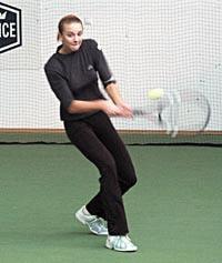 Kasia Siwosz ma 17 lat. W tenisa gra od 10. roku życia. Jest naszą najbardziej utytułowaną tenisistką