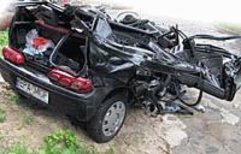 To był tragiczny weekend w Żyrardowie. W wypadkach samochodowych zginęło osiem osób.