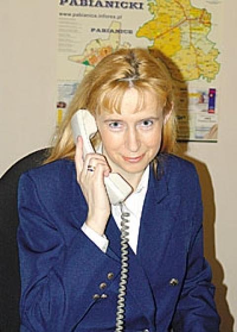 Hanna Olejniczak była najlepsza spośród 41 kandydatów na stanowisko telefonistki Starostwa