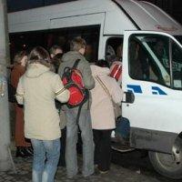 Podróż do Łodzi autobusami odjeżdżajacymi z krańcówki na Bugaju o godz. 7.00 to horror.