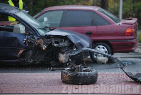 30-letni kierowca forda spowodował wypadek na ul. Zamkowej