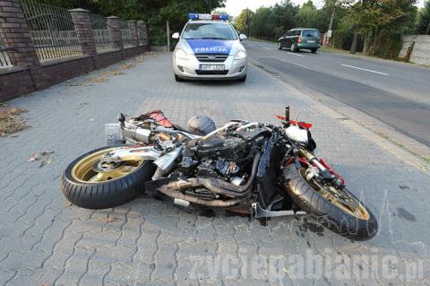 Dwaj motocykliści zostali ranni w wypadkach w Gorzewie i Hucie Dłutowskiej