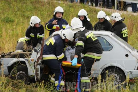 88 strażaków wzięło udział w manewrach OSP w Wincentowie (gmina Dobroń)