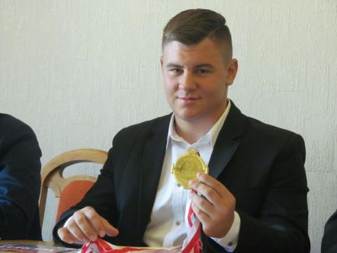Mateusz Domagała - mistrz Europy kadetów w sumo
