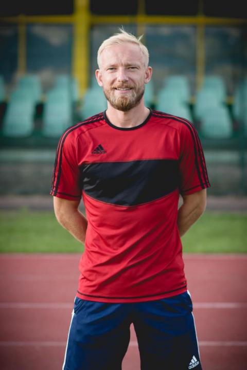 Piotr Klepczarek zaprasza młodych piłkarzy na treningi do Jutrzenki
