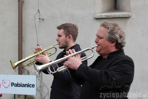 Szymon Żmudziński dał koncert na trąbce