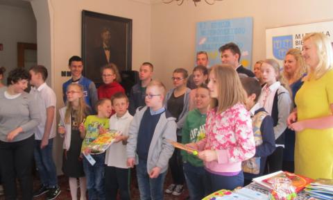 W Miejskiej Bibliotece Publicznej w Pabianicach rozstrzygnięto konkurs wojewódzki Życie Pabianic