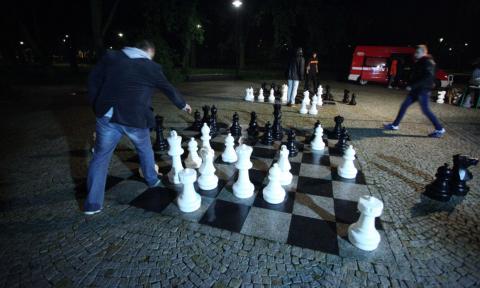 W szachach parkowych zawodnicy pokonali około 4 kilometrów Życie Pabianic