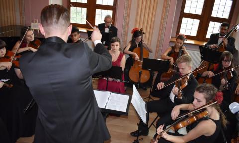 Koncert w Zamku na 100-lecie niepodległości Życie Pabianic