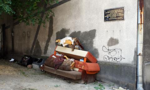 śmieci miejsce po synagodze Życie Pabianic