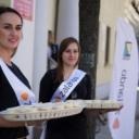 Hostessy Zalando rozdają babeczki w Tuszynie, Życie Pabianic