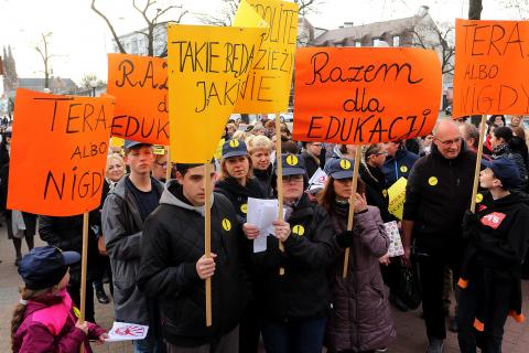Strajk nauczycieli Życie Pabianic