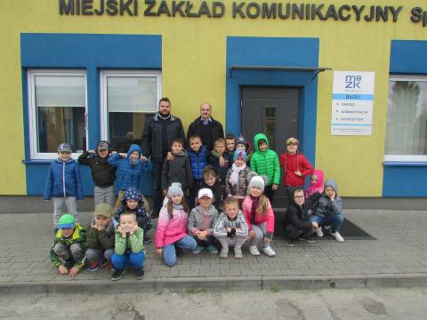 "Krasnoludki" odwiedziły kierowców autobusów Życie Pabianic