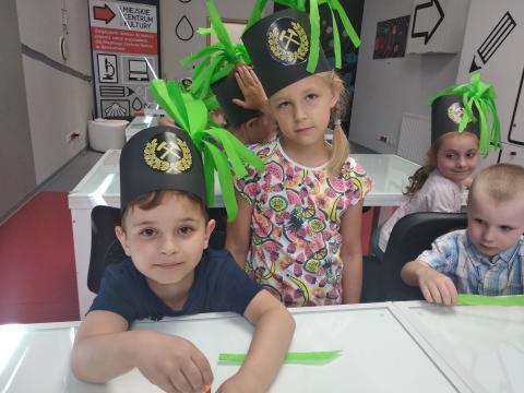 Dzieci z grupy III i IV spędziły dzień w Interaktywnym Muzeum PGE Giganty Mocy w Bełchatowie Życie Pabianic