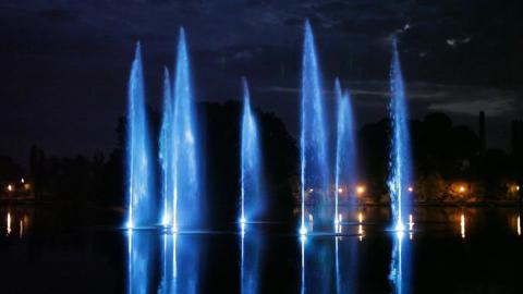 Pływające fontanny Życie Pabianic