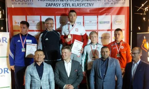 Michał Dybka ze złotem mistrzostw Polski juniorów Życie Pabianic