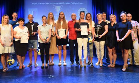 Młodzieżowy Dom Kultury podsumował sportowy rok szkolny Życie Pabianic