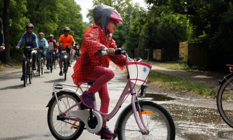 charytatywny rajd rowerowy koalicyjny klub radnych Życie Pabianic