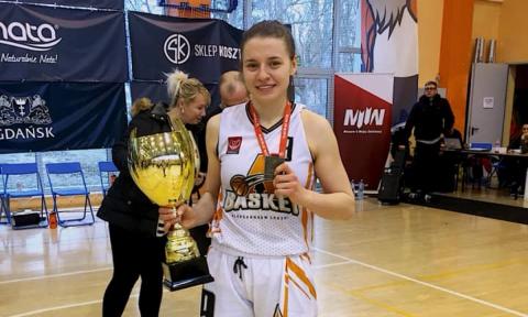 Natalia Łopińska gra w mistrzostwach Europy u-20 Życie Pabianic