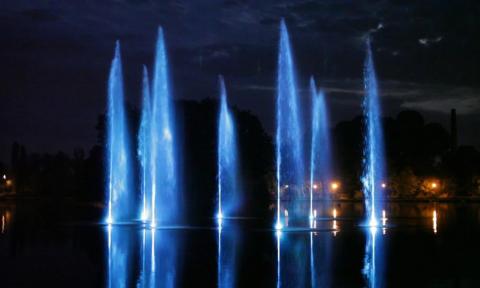 Pływające fontanny Życie Pabianic