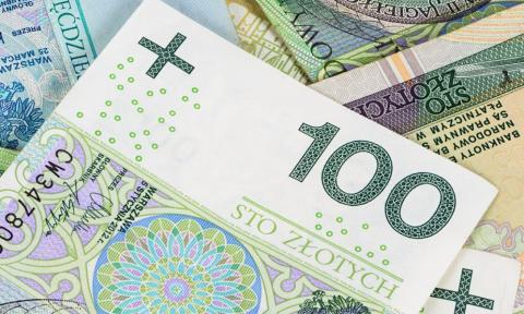 banknoty, pieniądze, życiepabianic.pl