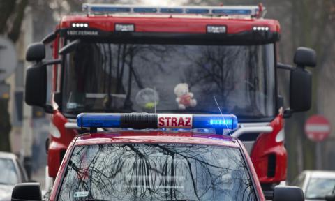 Strażacy gasili pożar pustostanu Życie Pabianic