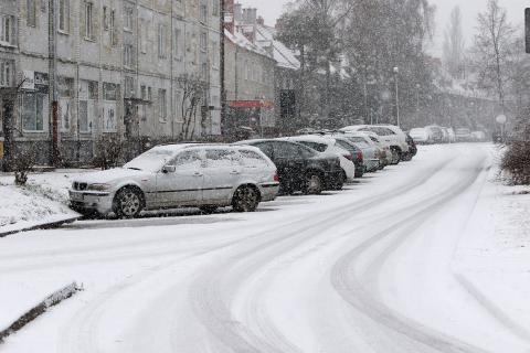 Zima w Pabianicach. Spadł śnieg Życie Pabianic