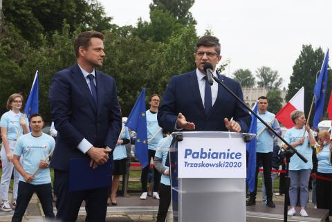 Rafał Trzaskowski odwiedził Pabianice Życie Pabianic