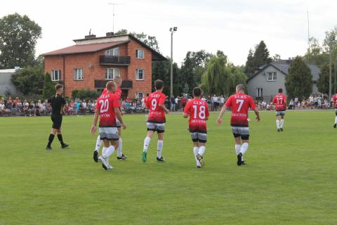Piłkarze GLKS Dłutów pierwszy sparing rozegrają w sobotę Życie Pabianic