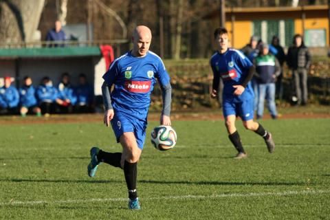 Damian Kozłewski strzela dla Iskry Dobroń. Wcześniej grał w GKS Ksawerów Życie Pabianic