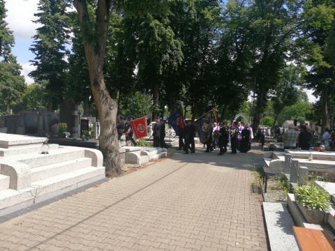 Pogrzeb  na cmentarzu w Pabianicach