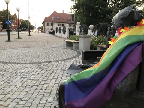 Flaga LGBT Długosz Życie Pabianic