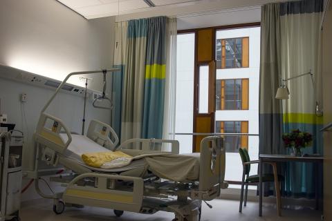 Siedem łóżek szpitalnych trafi na oddział zakaźny PCM