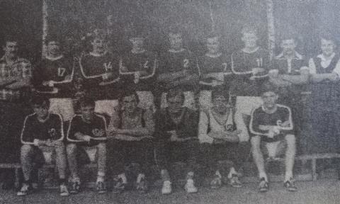 Piłkarze ręczni w 1981 roku wywalczyli awans do II ligi Życie Pabianic