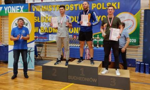 Trener badmintonistów Korony Maciej Kacprzak zdobył brązowy medal Życie Pabianic