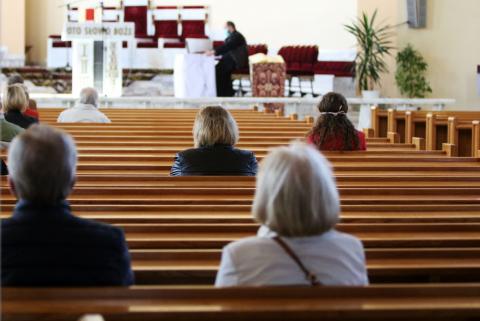 Wiernych w kościołach wciąż mało Życie Pabianic
