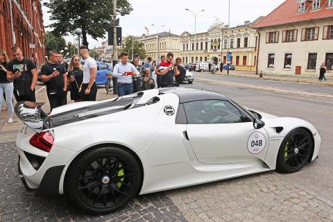 Porsche Parade 2021 - zjazd samochodów Porsche w Pabianicach Życie Pabianic