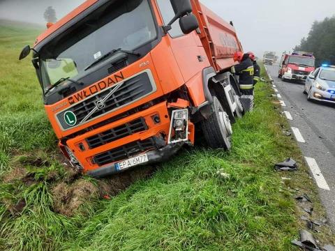 Wypadek z udziałem ciężarówki firmy Włodan