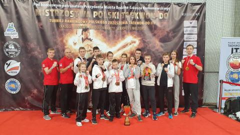 Drużyna Azji Pabianice podczas mistrzostw Polski w Będzinie  Życie Pabianic