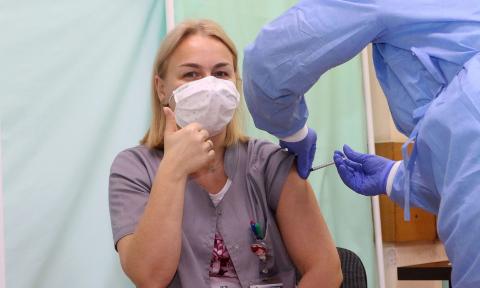 Ruszyły pierwsze szczepienia grupy 0 w pabianickim szpitalu Życie Pabianic